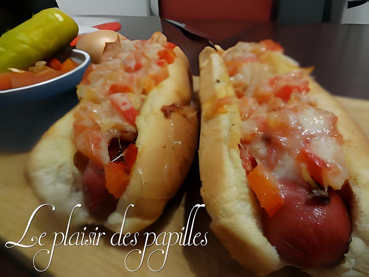 recette ~Hot dogs garnis au four~