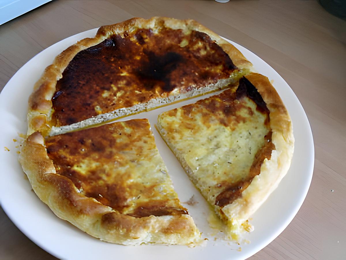 recette QUICHE AU THON ET AUX HERBES DE PROVENCE