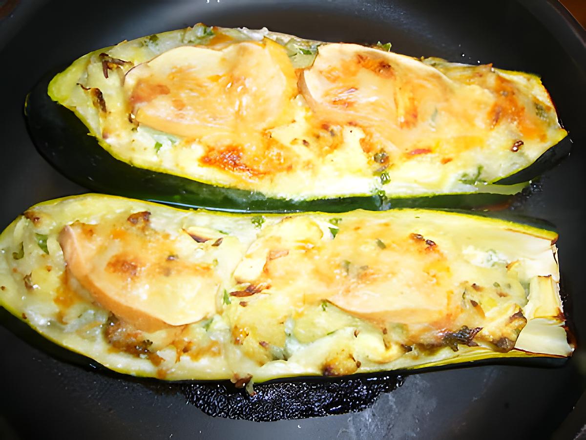 recette Courgettes farcies au reblochon