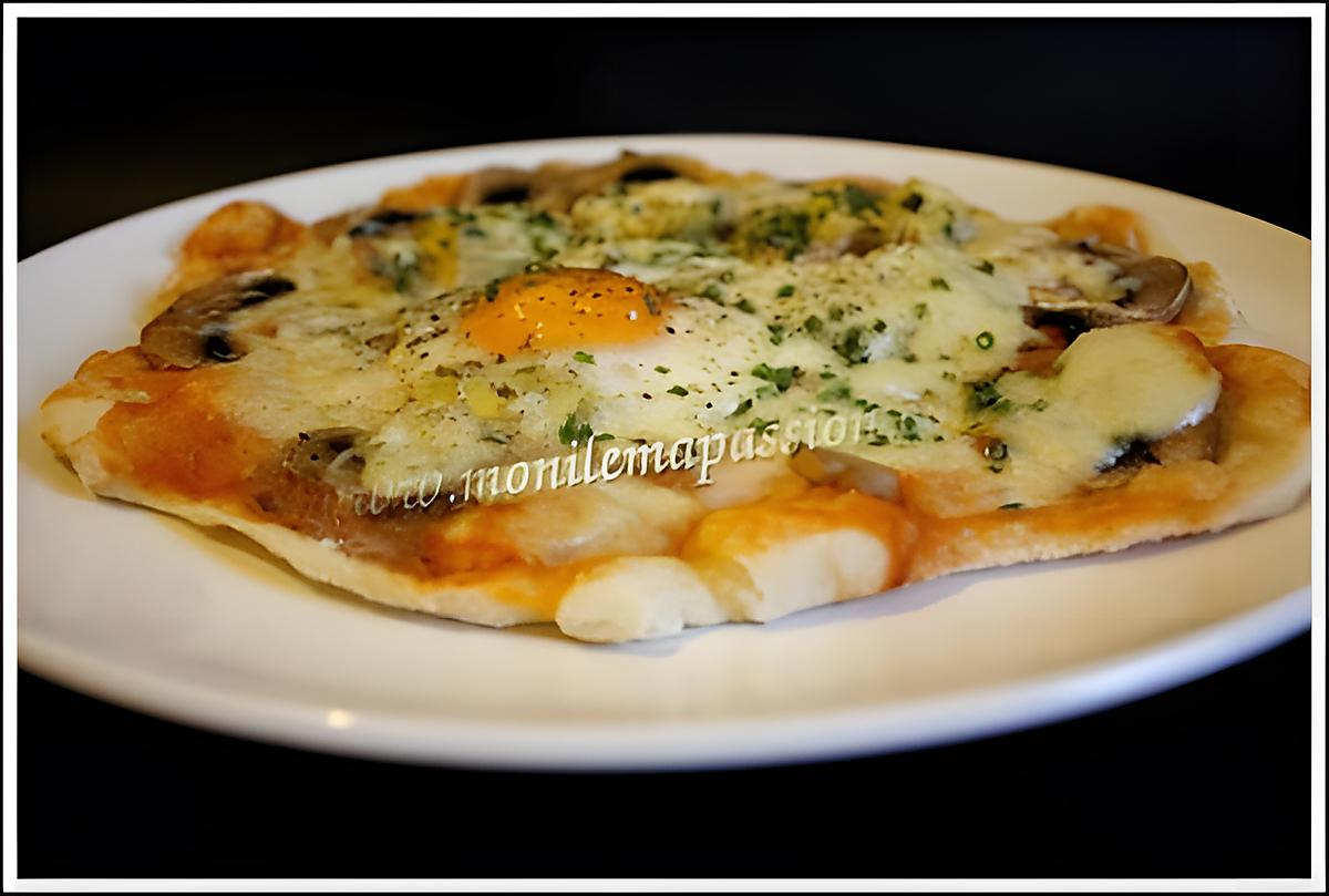 recette Pizza aux oeufs