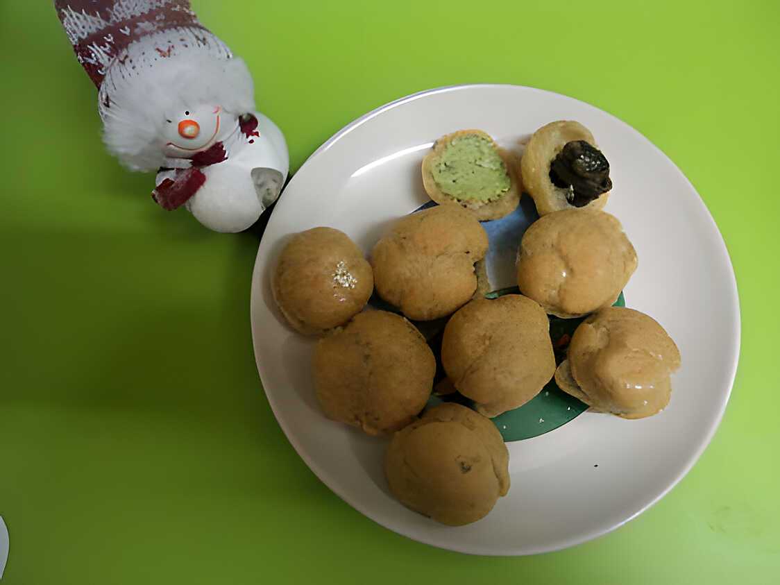 Mini chou au beurre a l ail et escargot