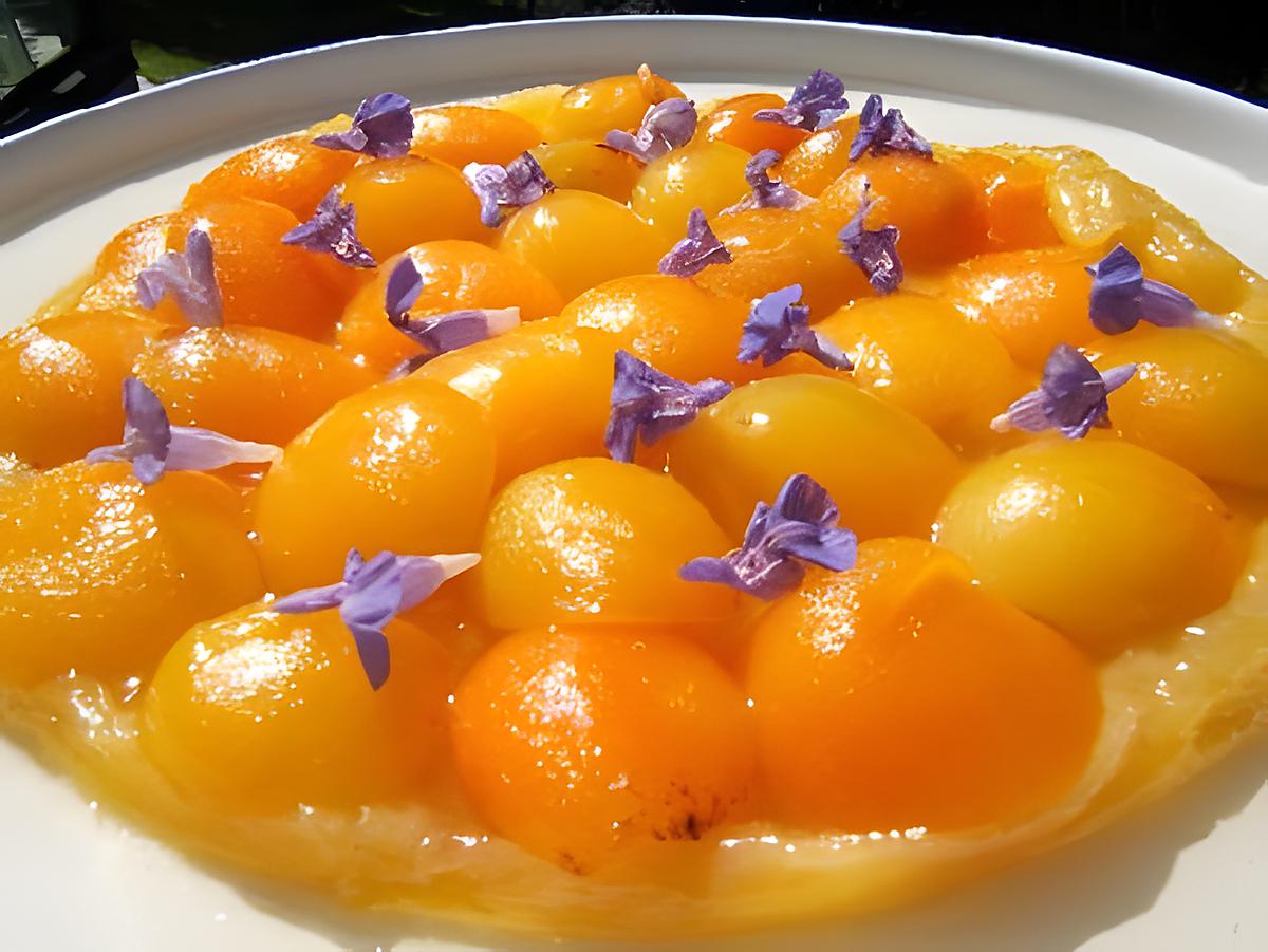 recette Tatin d'abricots au tilleul et fleurs de sauges fraiches