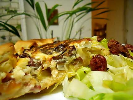 recette TARTE AUX FOIES DE VOLAILLE CONFITS ET POIREAUX