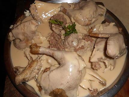 recette Poule farcie sauce ivoire