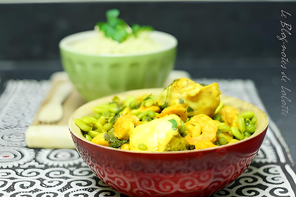 recette Tajine de lotte et crevettes aux fèves et aux petits pois