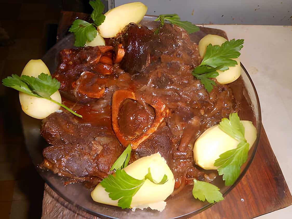 Recette de Jarret de boeuf au vin rouge et paprika
