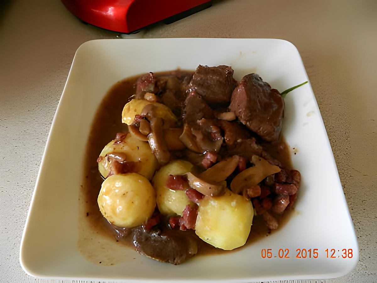 recette Boeuf aux champignons sauce vin rouge