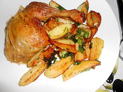 recette POULET ROTI  POMMES DE TERRE AIL ET PERSIL