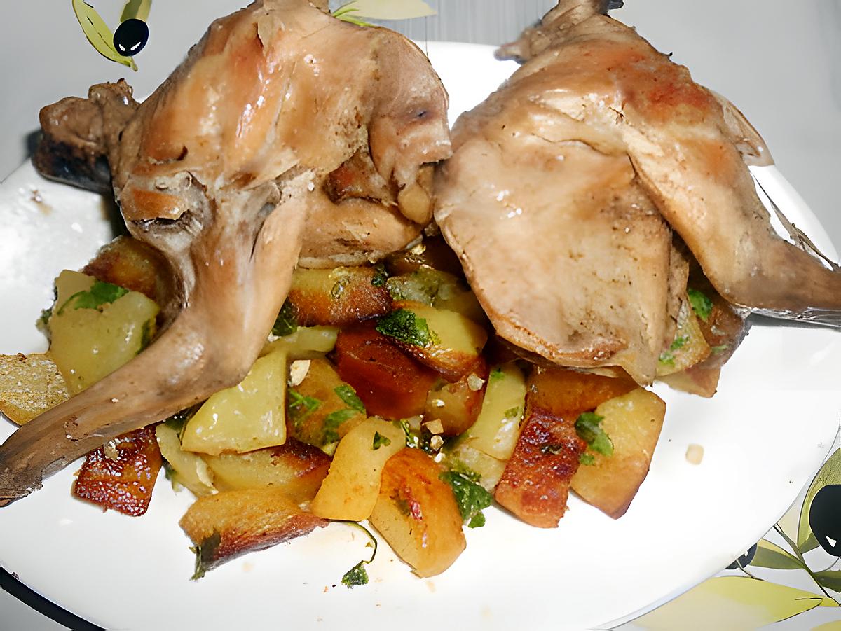 recette AVANTS DE LAPIN BRAISES POMMES DE TERRE PERSILLEES