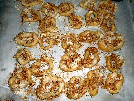 recette Petits bretzels au parmesan et sésame