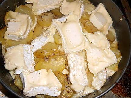 recette Gateau de pommes de terre au chaource et émmental