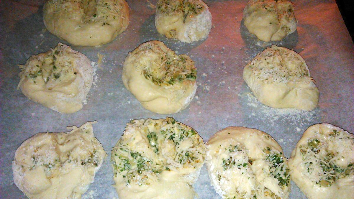 recette Petit pain italien a l'ail persil et parmesan