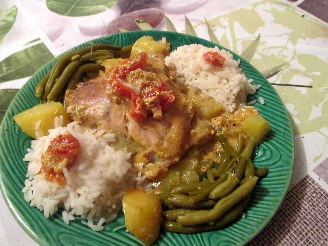 Recette de Poulet curry moutarde aux pommes