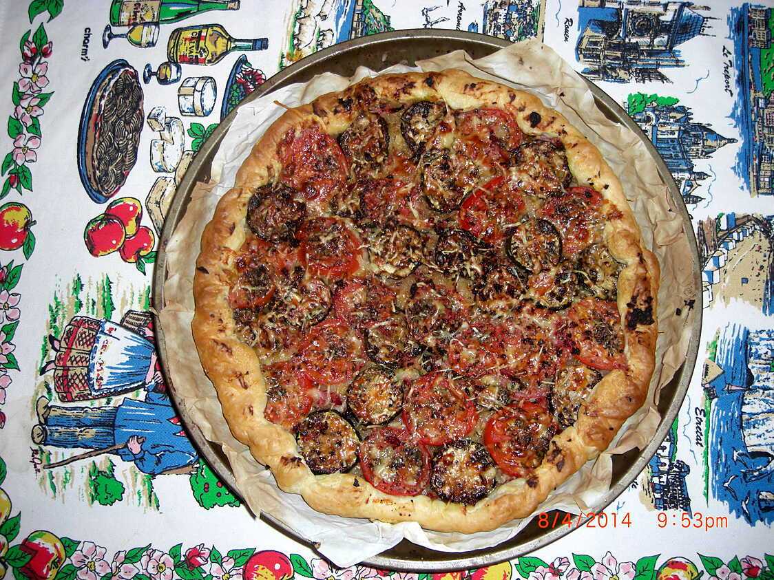 Recette de Tarte Courgette - Tomate - Oignon - Jambon