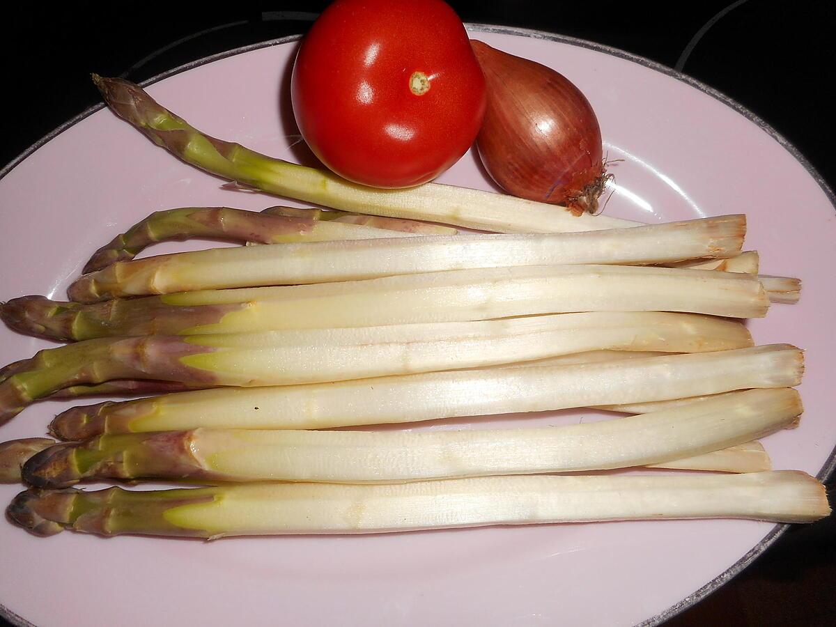 recette Asperges violettes sauce vierge parfumée