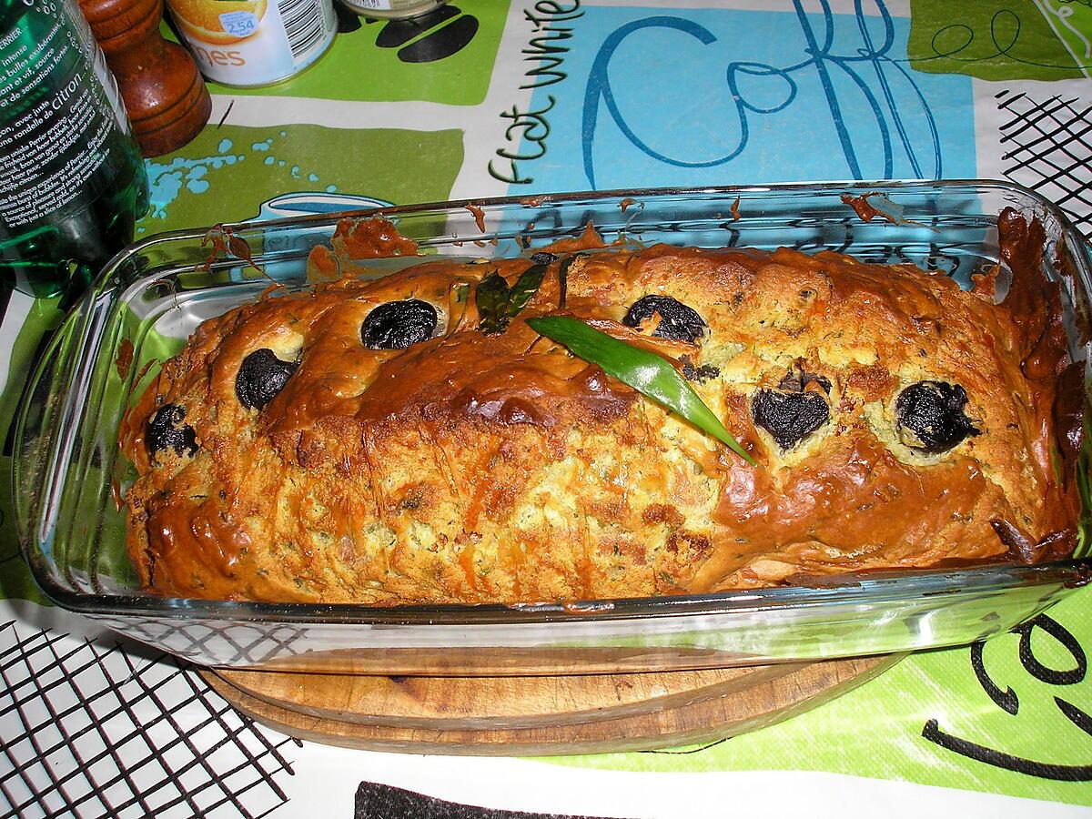 recette Cake à l'ail des ours