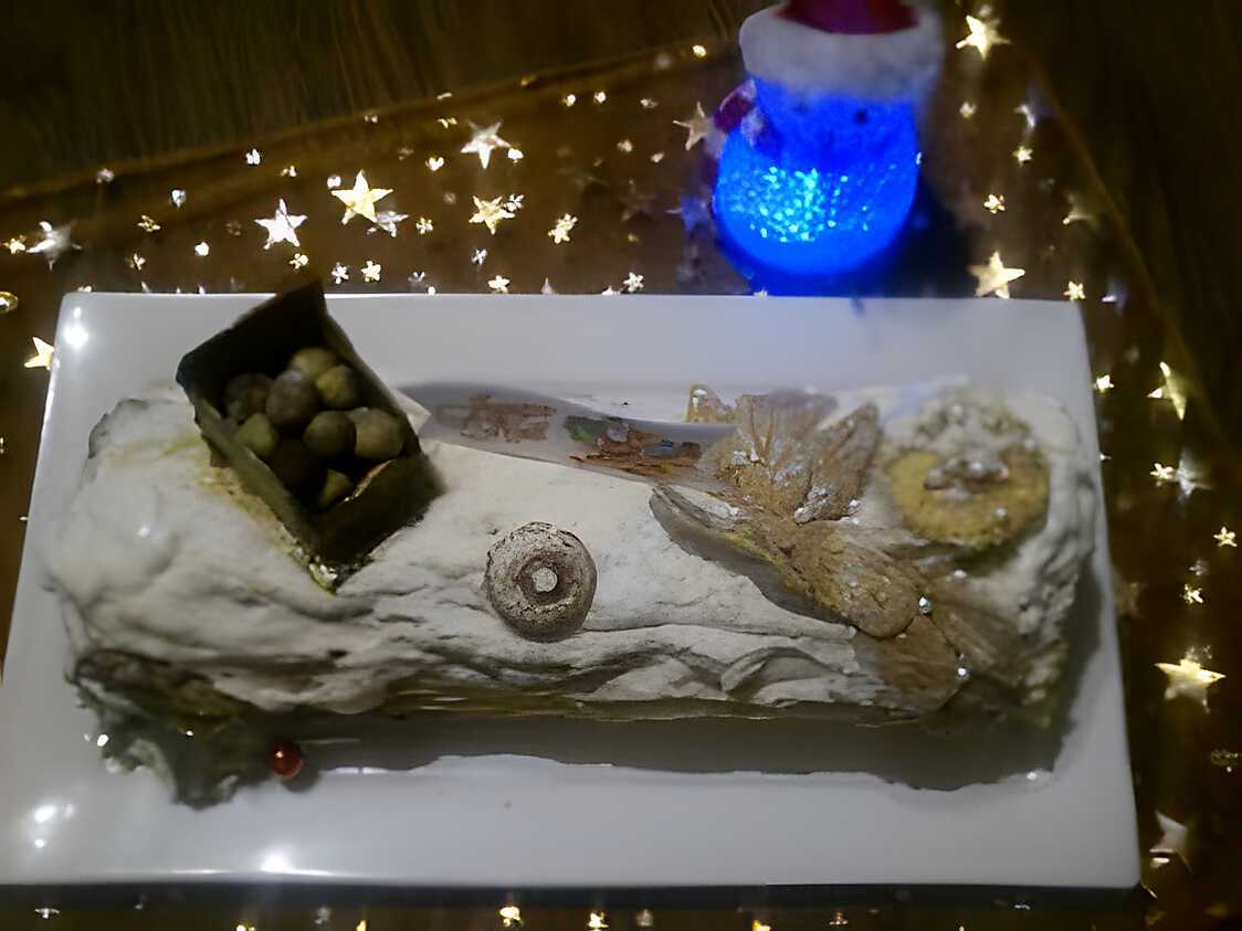 Buche vanille chocolat et caramel