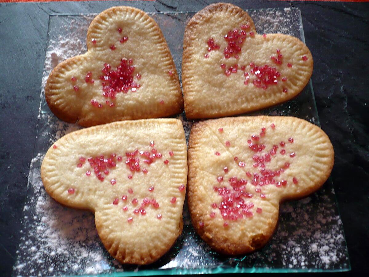 recette Coeurs sablés au sucre perlé