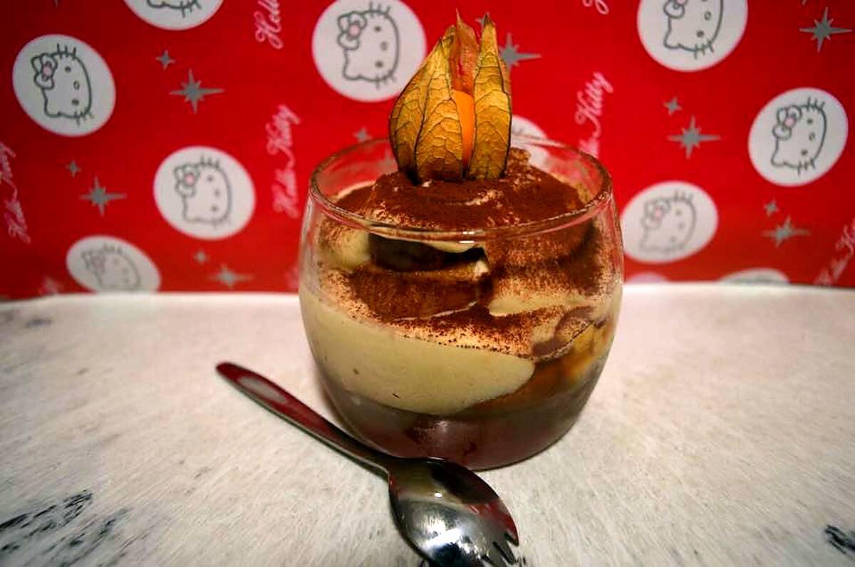 recette tiramisu à la crème de marron et petits cubes de pomme