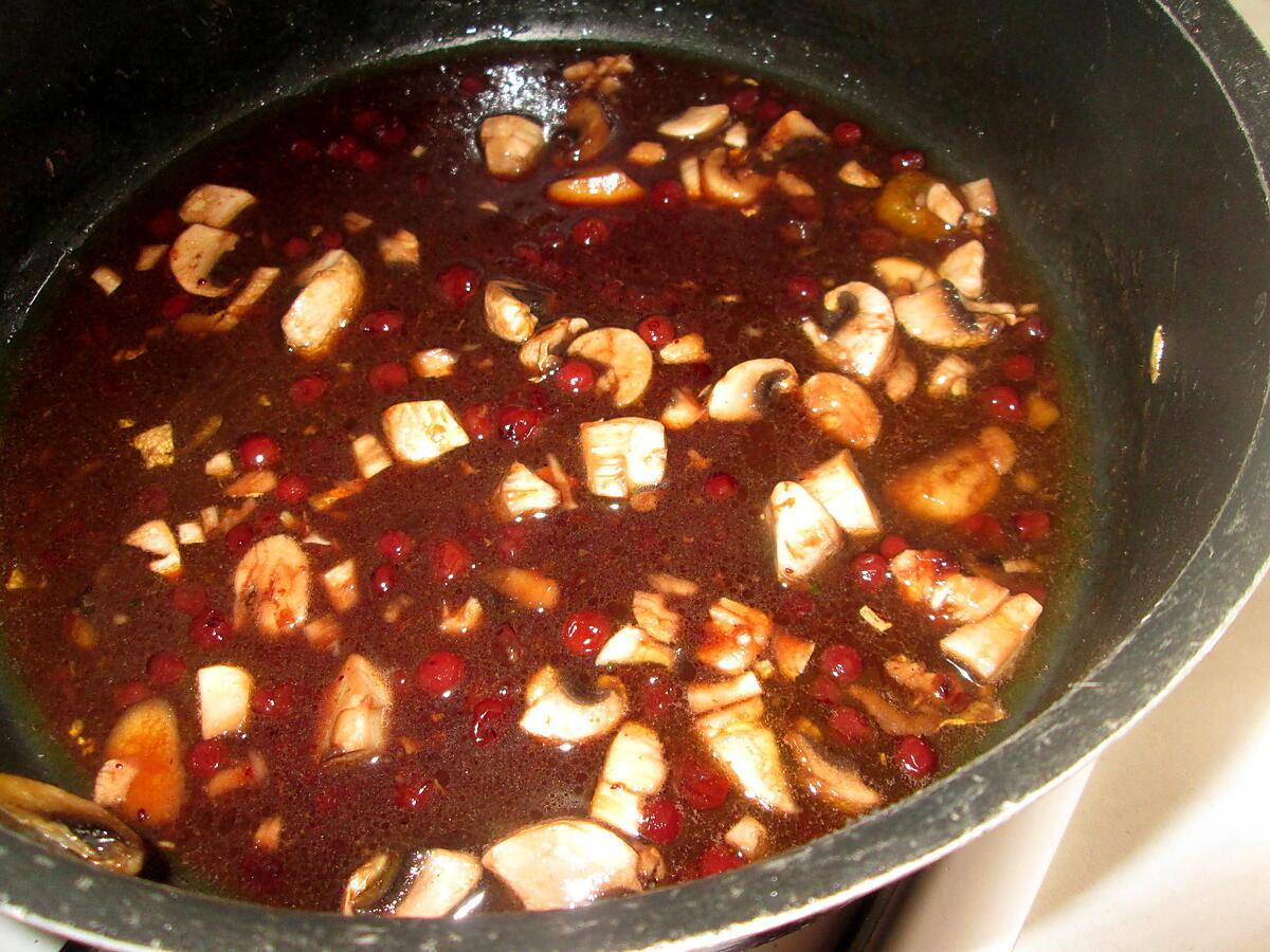 recette filets de canard  sauce aux airelles et cassis ;  recette de françois le boulanger