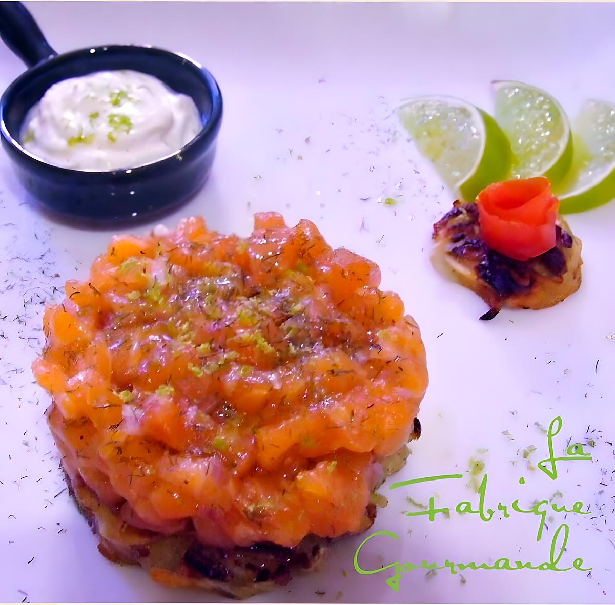 recette Tartare de Saumon à l'Aneth sur Rösti Crème de Citron Vert