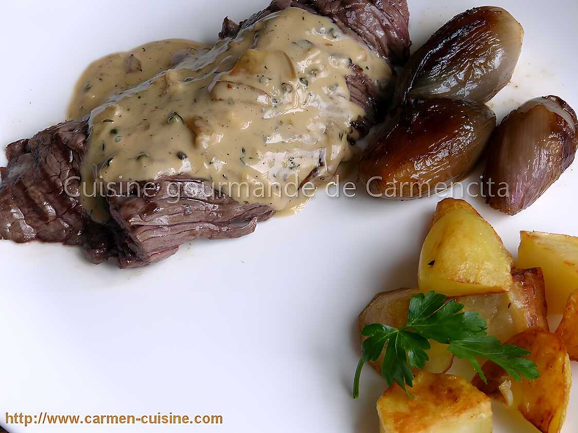 Recette de Bavette d'aloyau sauce au poivre vert et échalotes confites