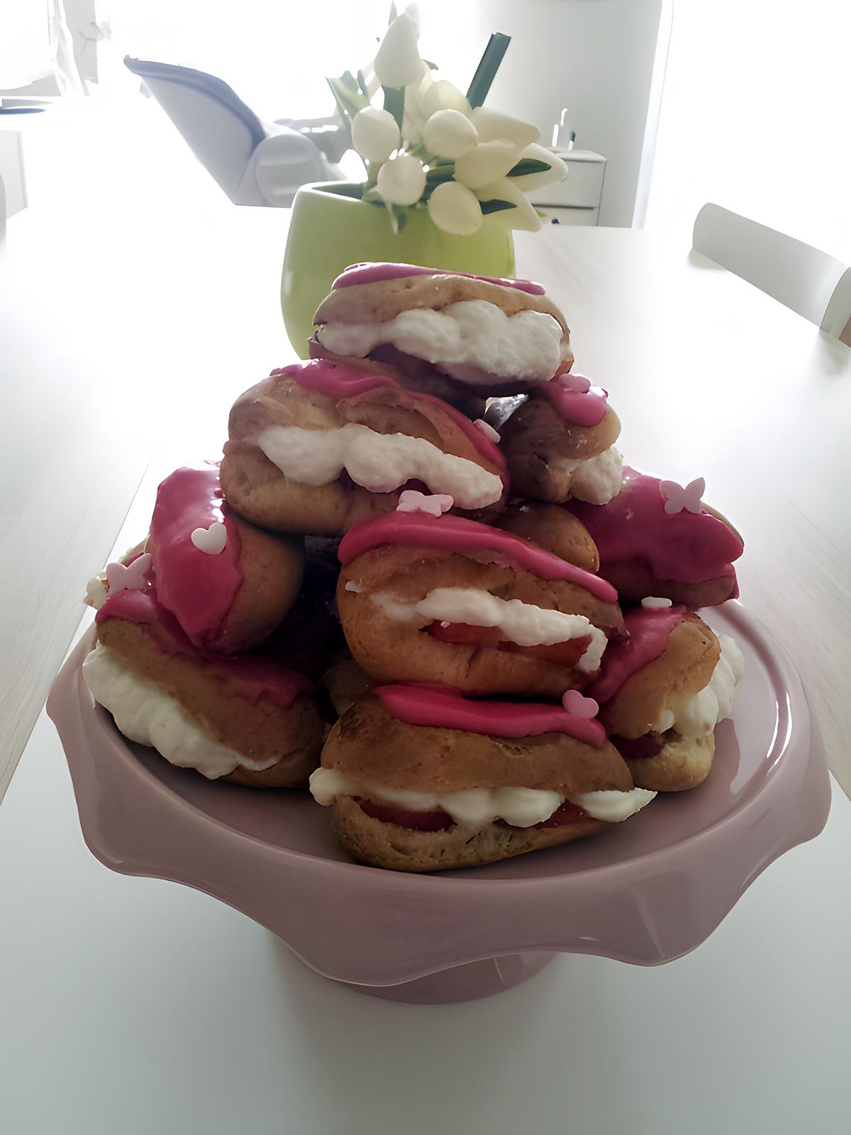 recette Piéce Montée Eclairs aux fraises et chantilly