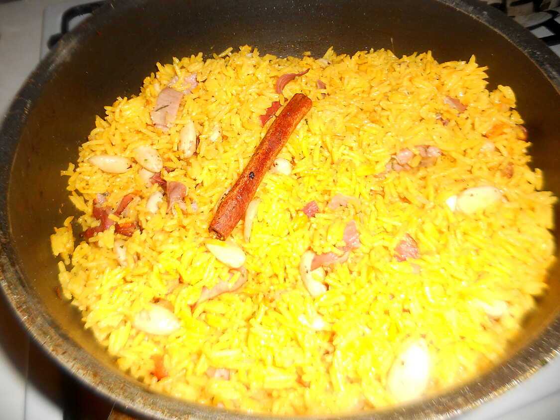 Riz grillé aux épices et amandes