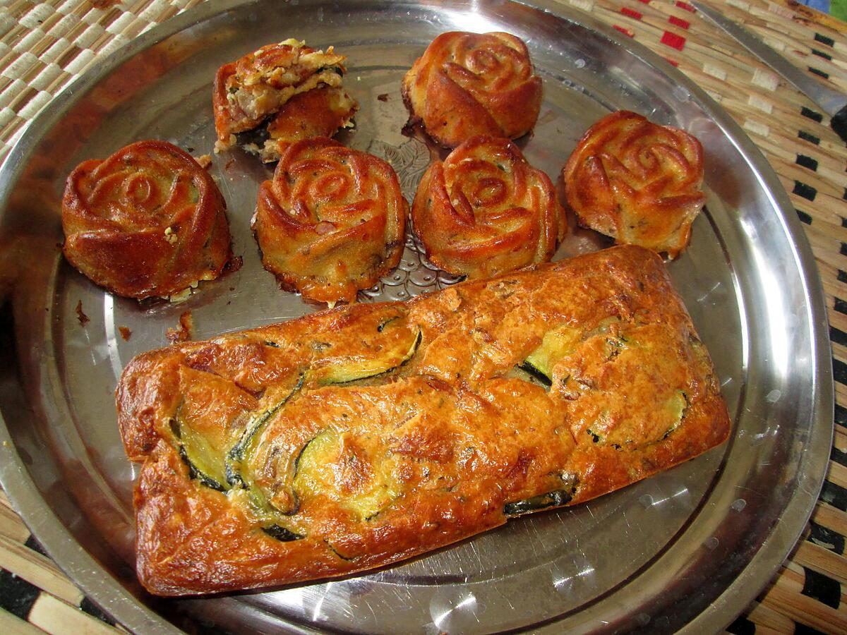 recette cake courgettes lardons    noisettes  idée trouvée sur le blog cuisiner  et papoter