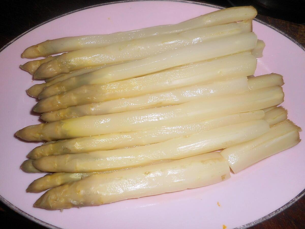 recette Asperges blanches sauce mousseline chaude