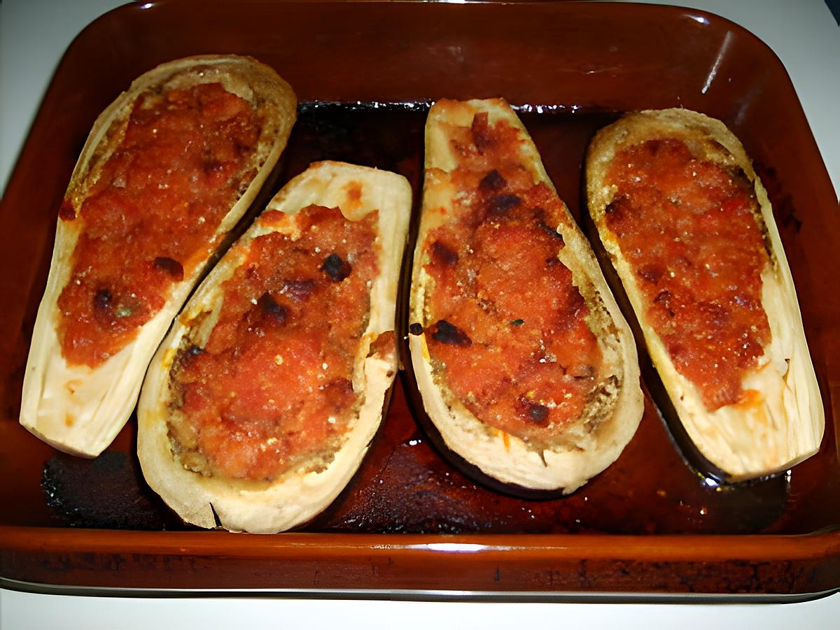recette Aubergines farcies chorizo/jambon cru/tomates