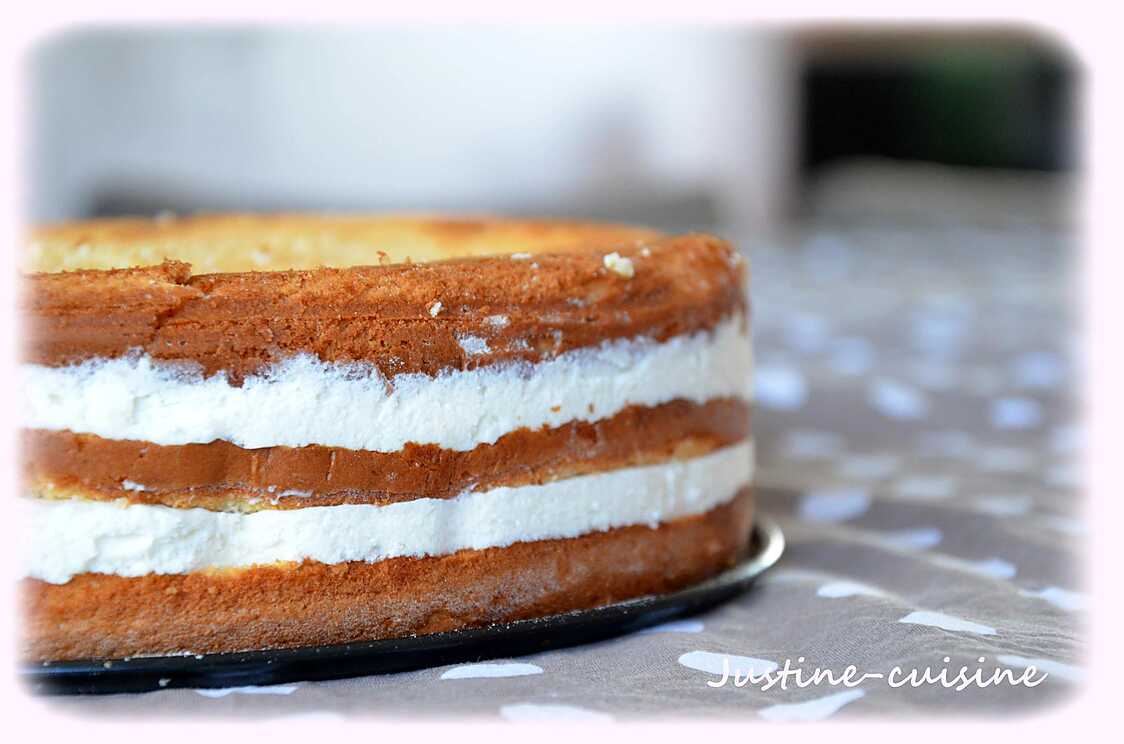 Recette de Le gâteau Coco (chocolat blanc/noix de coco/framboise)