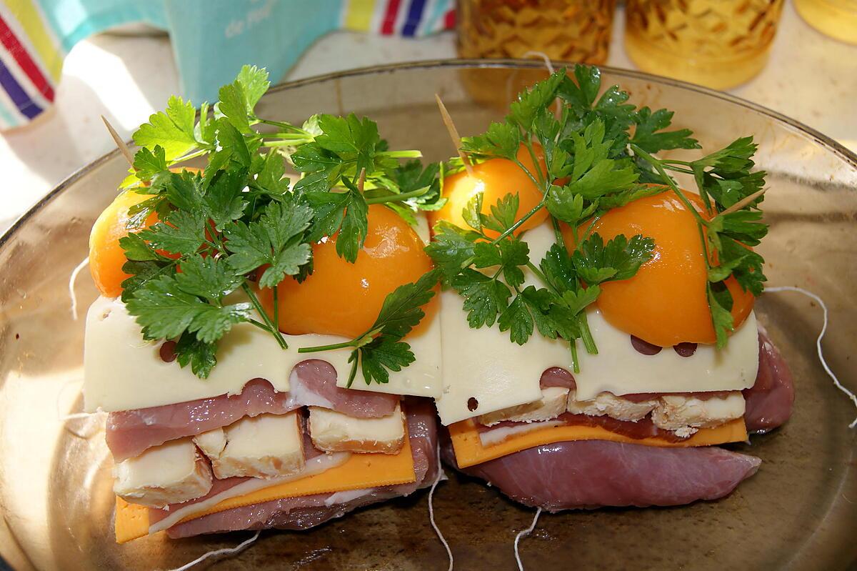 recette Roti de porc aux trois fromages et aux pêches