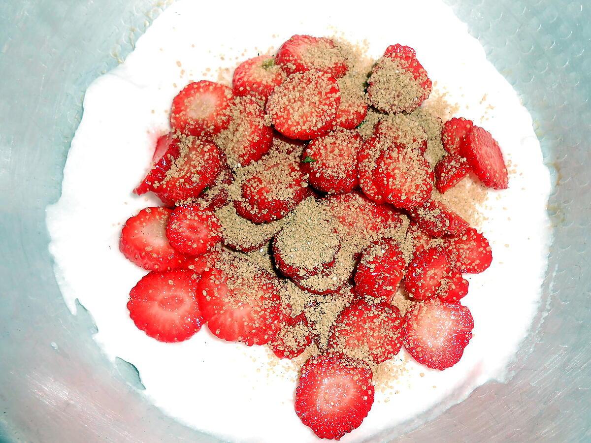 recette FRAISES EN NEIGE CREME ANGLAISE