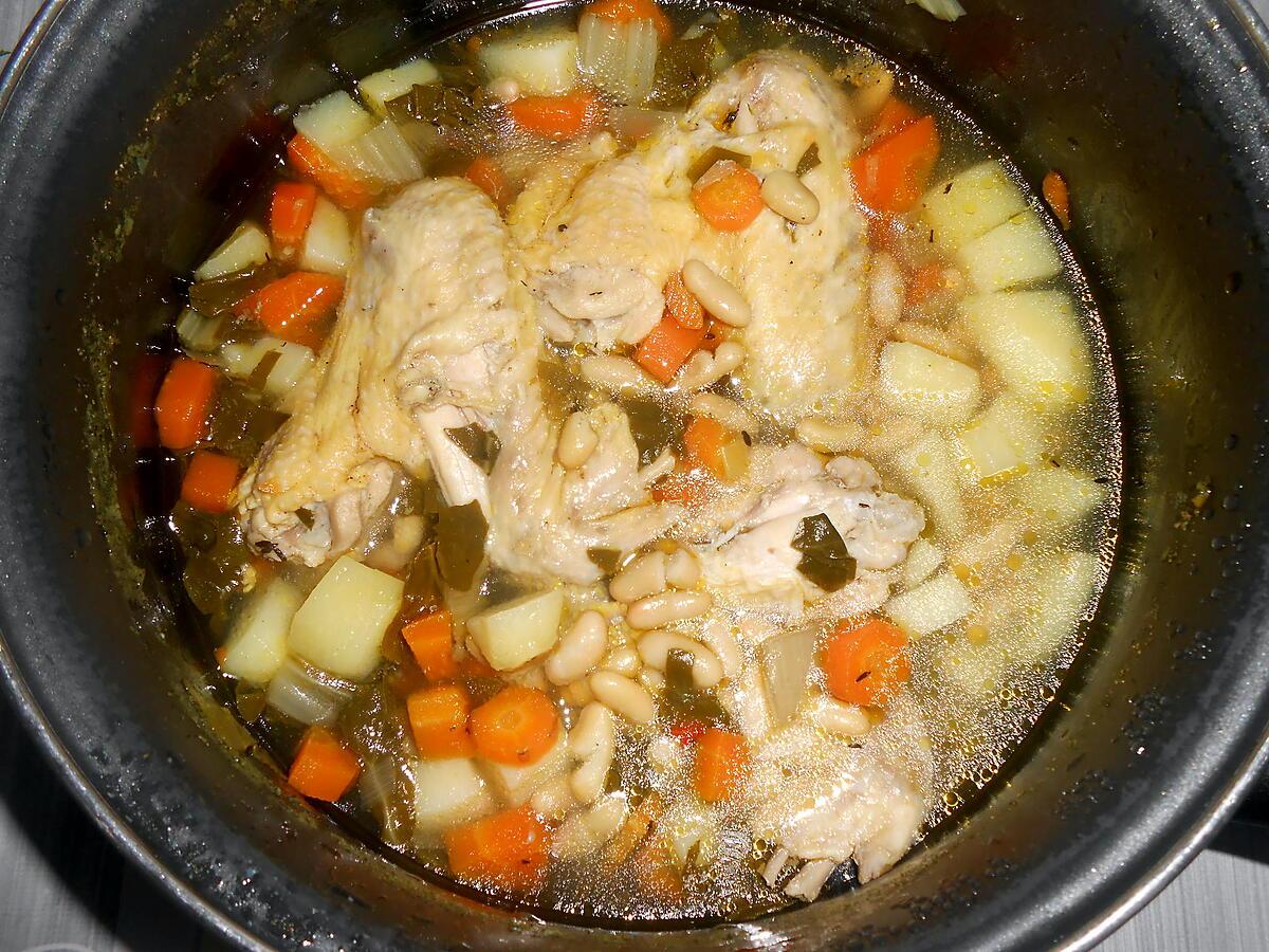 recette SOUPE DE LEGUMES AU POULET