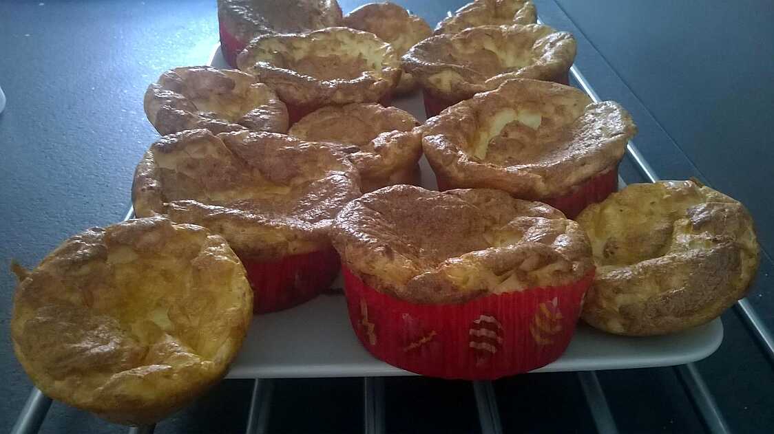 Petits soufflés jambon gruyère