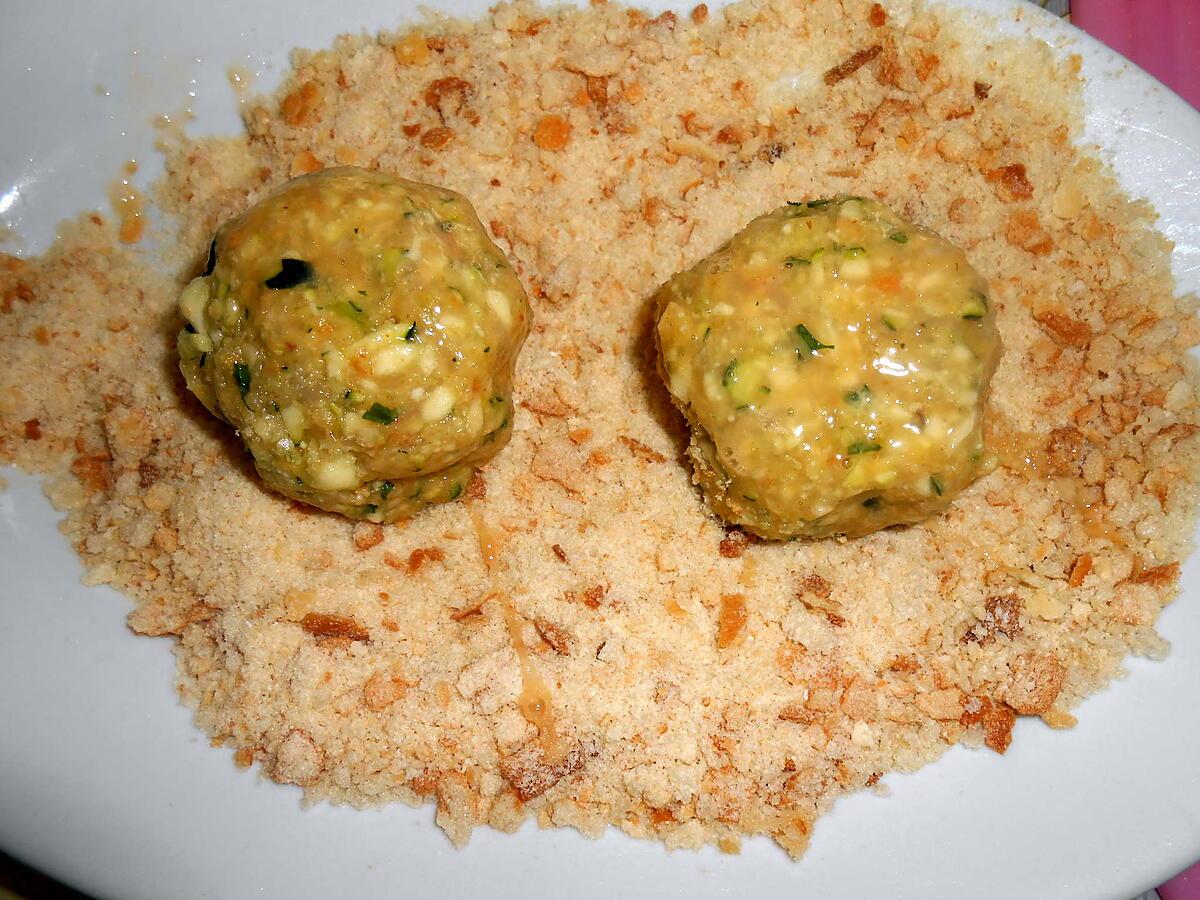 recette BOULETTES PANEES POULET COURGETTES