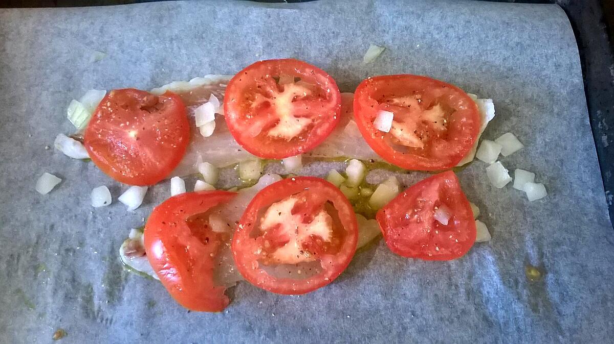 recette Filet de Colin à la tomate et oignon express