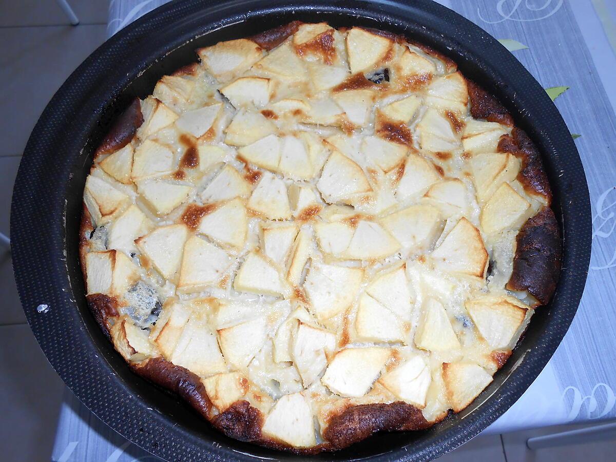 recette CLAFOUTIS POMMES PRUNEAUX