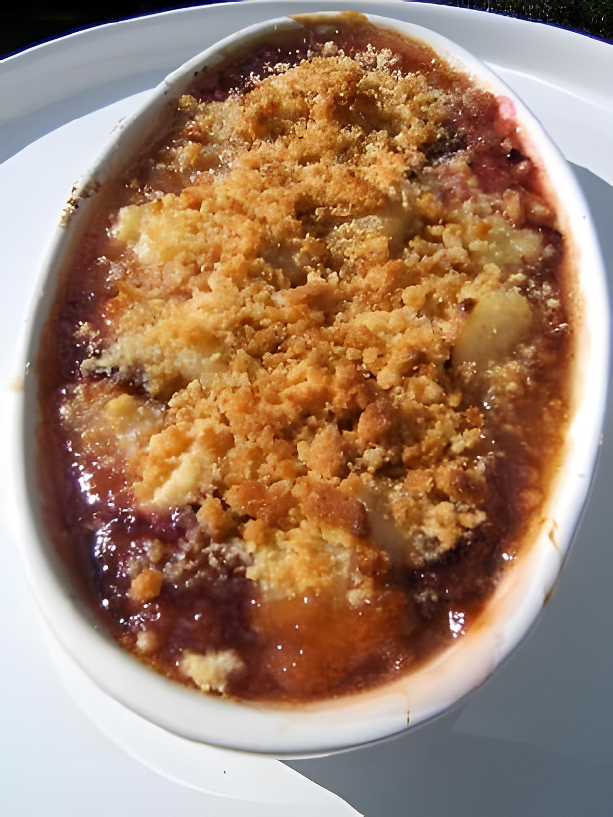 recette Crumble de quetches et poires au miel de sapin