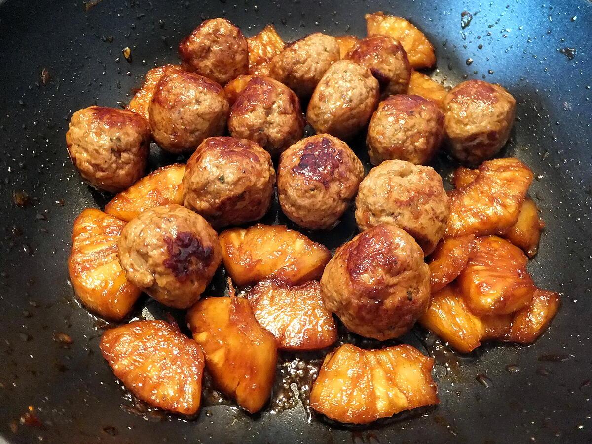 recette Boulettes de mignon de porc à l'ananas