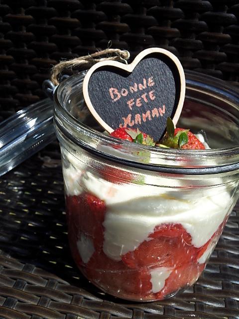 recette Fraisier au citron en Bocaux *de mon papa*pour la fêtes des Méres*