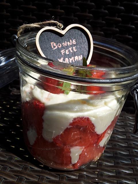 recette Fraisier au citron en Bocaux *de mon papa*pour la fêtes des Méres*