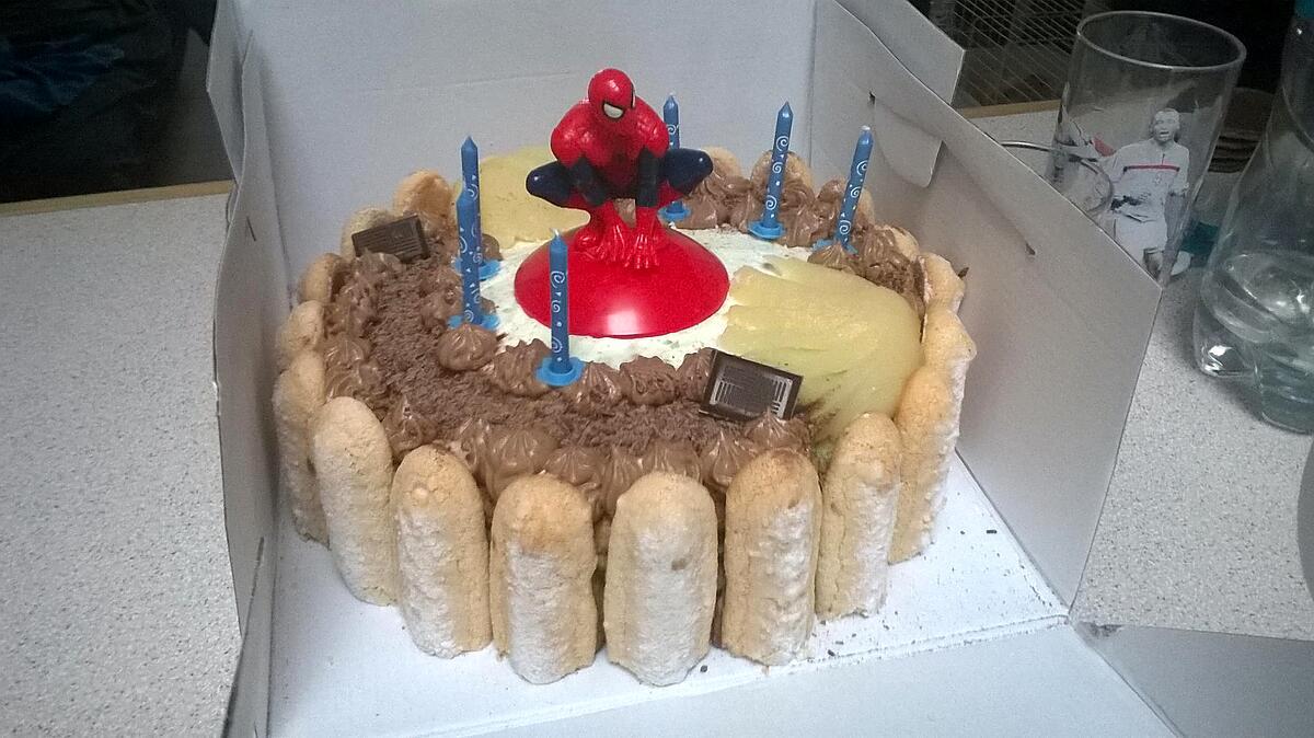 recette gateau spiderman chocolat poire