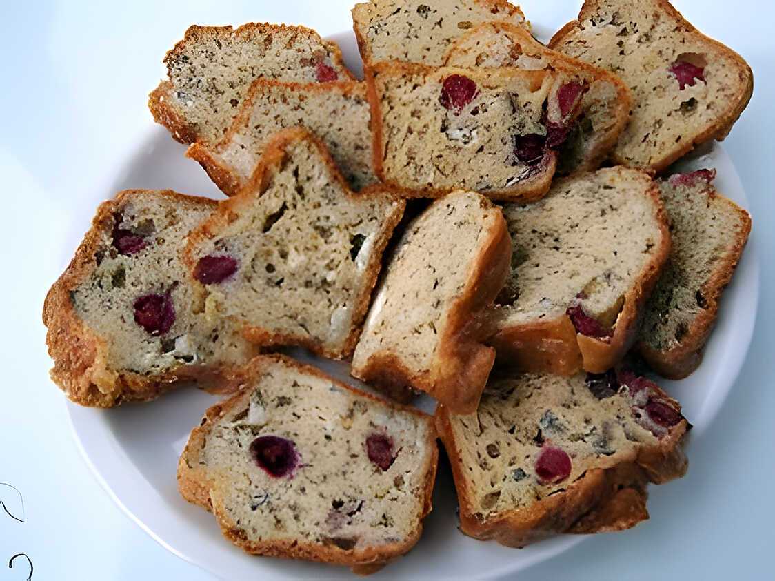 Cake au bleu de Bresse et canneberges fraiches