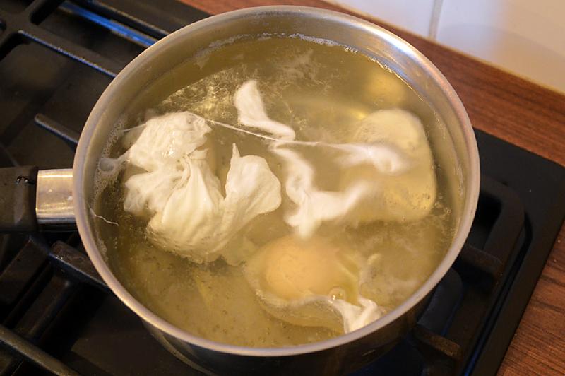 recette Craquant œuf poché et sa ratatouille colorée