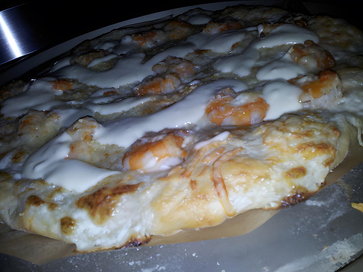 recette Pizza aux crevettes à la créme d'aioli