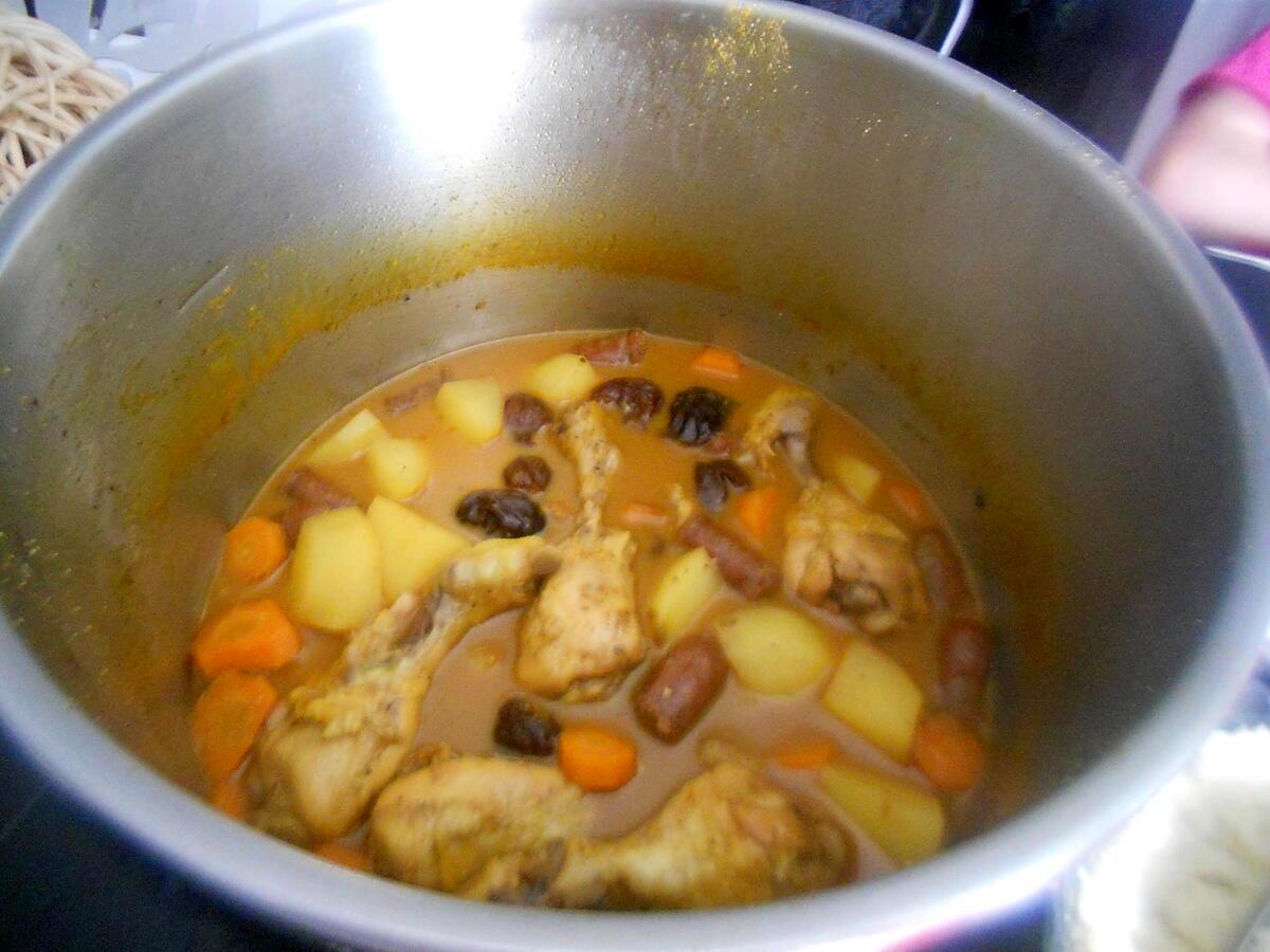 recette Tajine de poulet au pruneaux a la cocotte