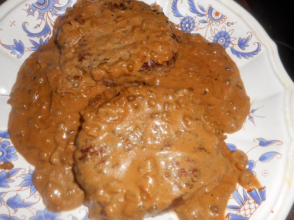 recette Steak haché au poivre vert