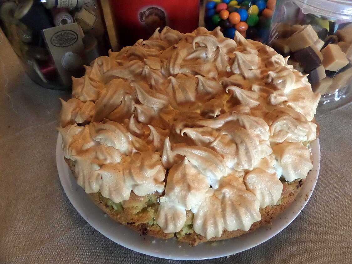 Gateau rhubarbe meringué
